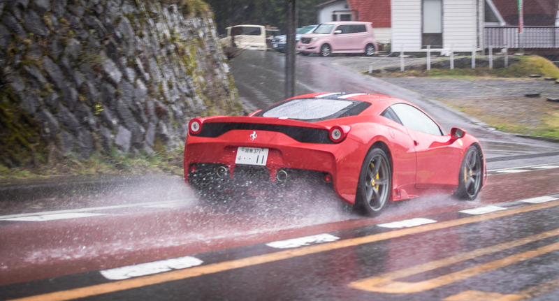 Illustration for article titled This Is How Japan's Ferrari Owners Do Brunch